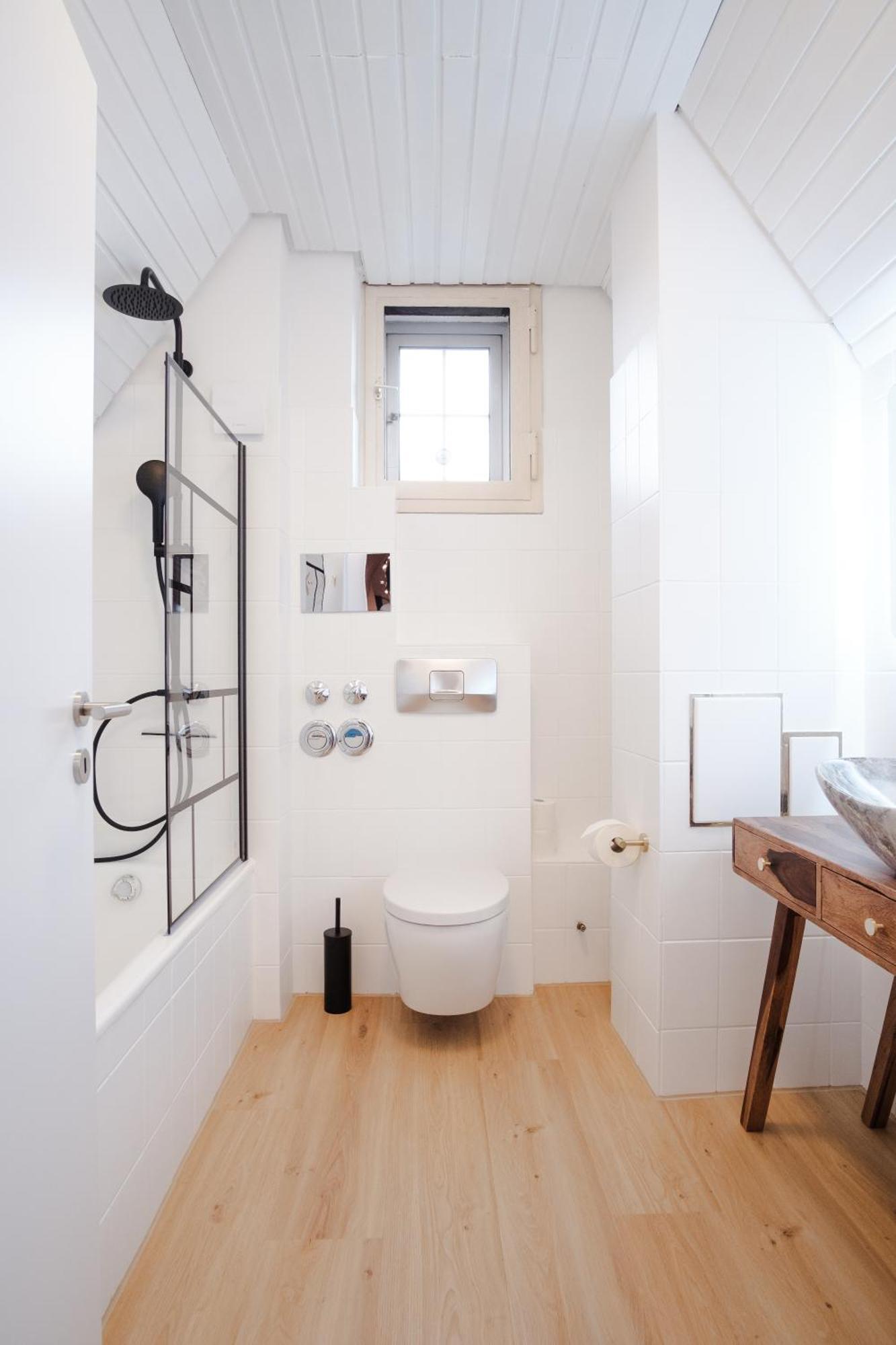 Neu Deluxe Suite Muensterblick, Maisonette, Kingsize Bett, Kueche, Netflix, Aussicht, E-Kamin Bad Säckingen Extérieur photo